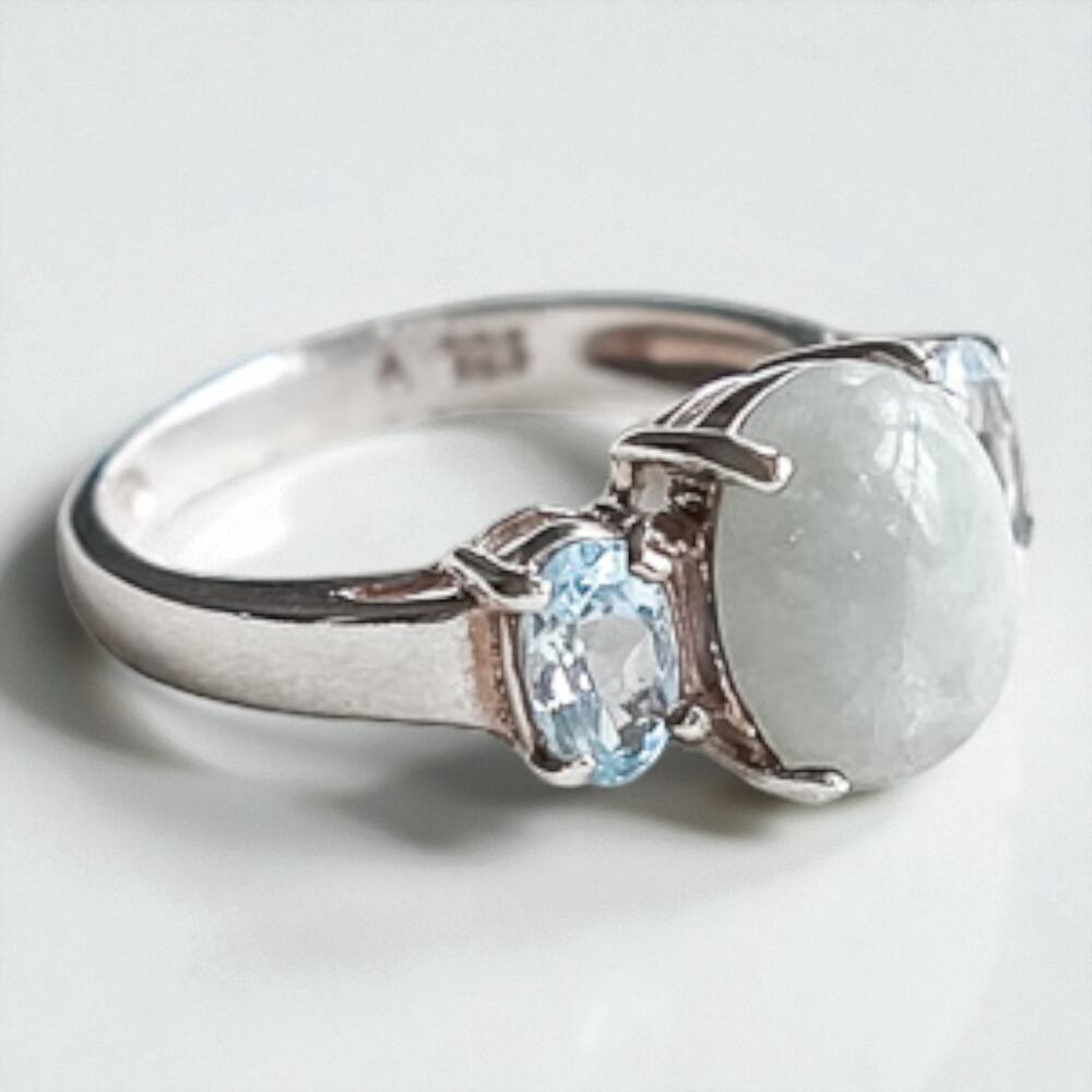 Avon Sterling Silver 925 Three Stone Ring Blue Jadeite Topaz Vintage Size 6